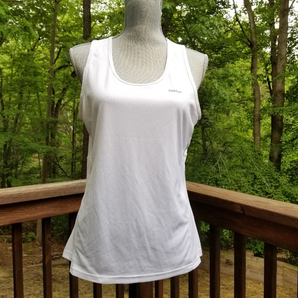 Reebok Play Dry athletic tank Large